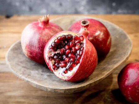 Fresh Pomegranate 400 g to 500 g
