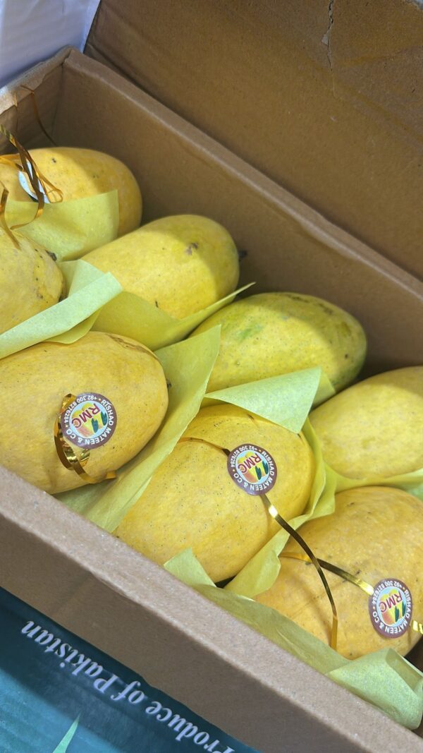 Honey mangoes Chausa 3 kg net Box