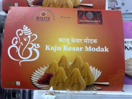 Ghasitarams kaju kesar modak 200 g