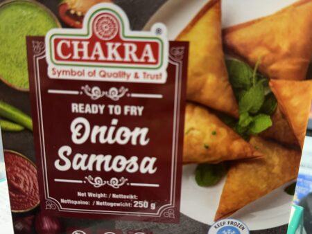 Chakra onion samosa 250 g
