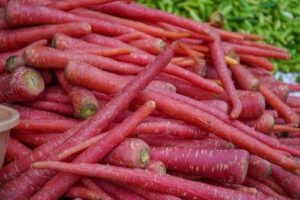 Red carrot indian 450 g to 500 g